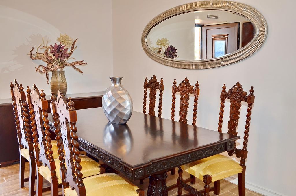 Belvedere Private Luxury Beach Villa Chalki Town 객실 사진