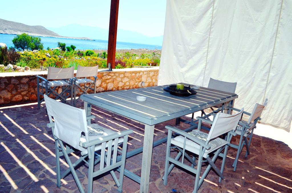 Belvedere Private Luxury Beach Villa Chalki Town 객실 사진